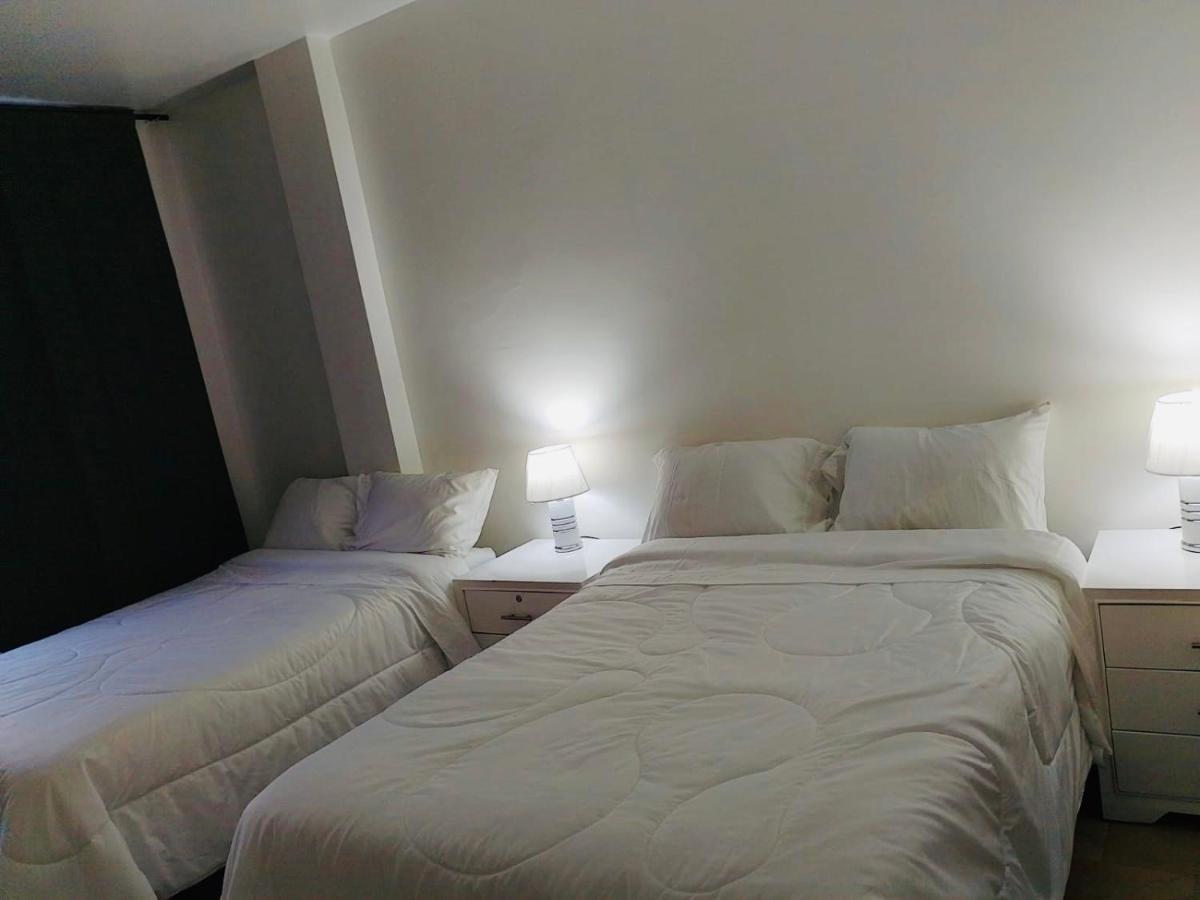 Large 2-Bedroom Apartment, Close To The American Consulate 과야킬 외부 사진
